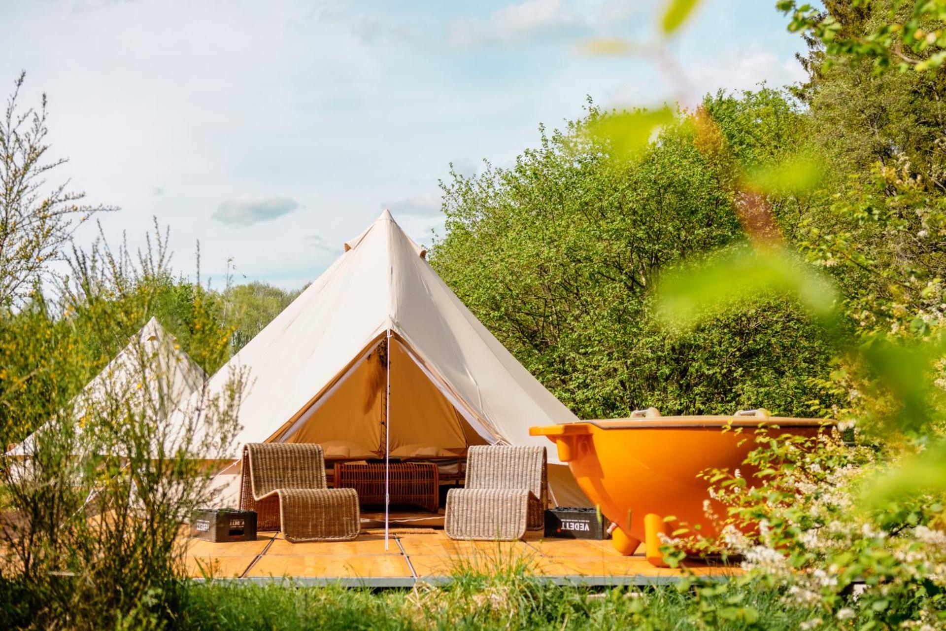 Daft Hotel & Glamping Malmedy Exteriör bild
